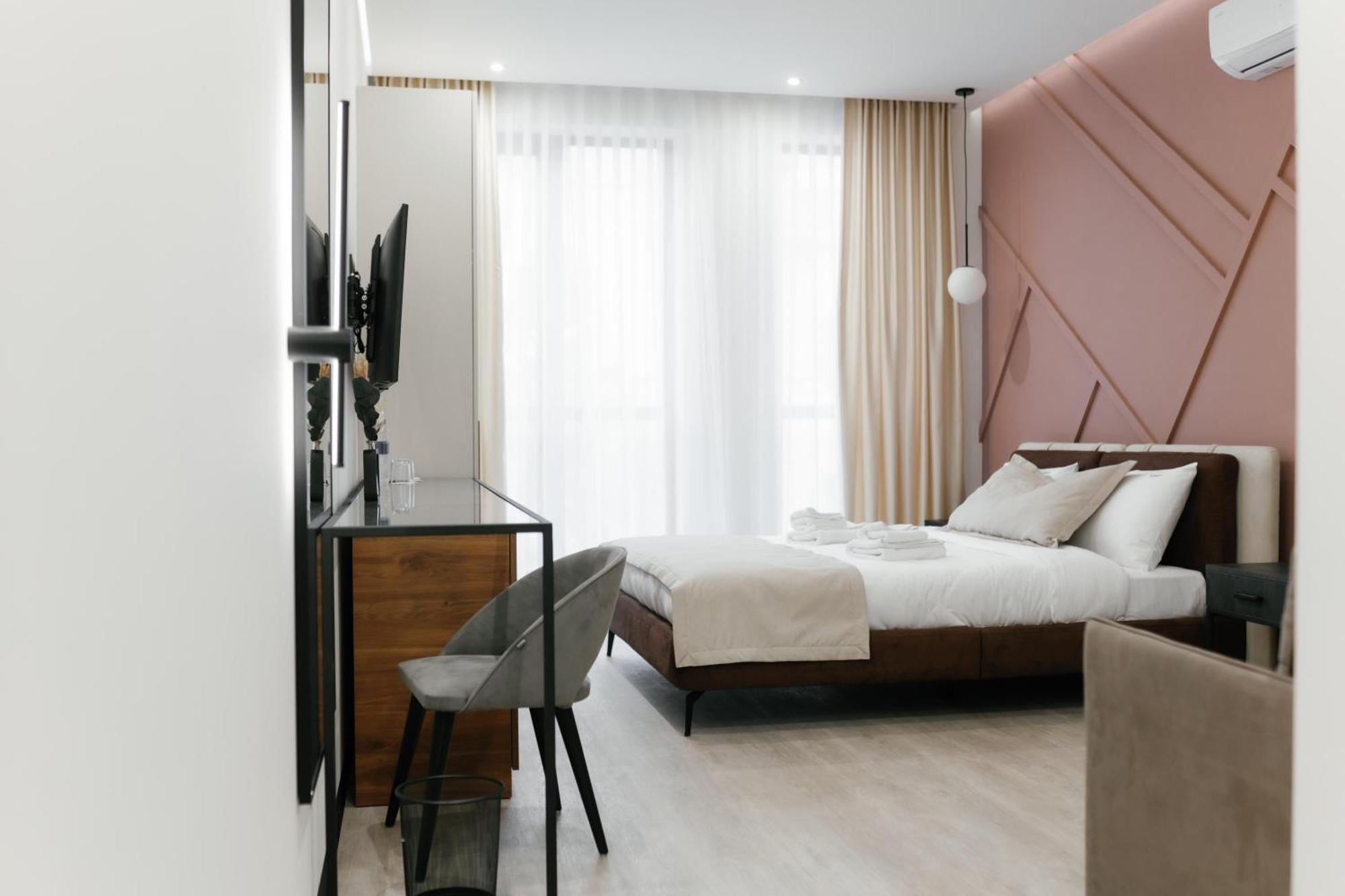 Select Hotel Lviv Buitenkant foto