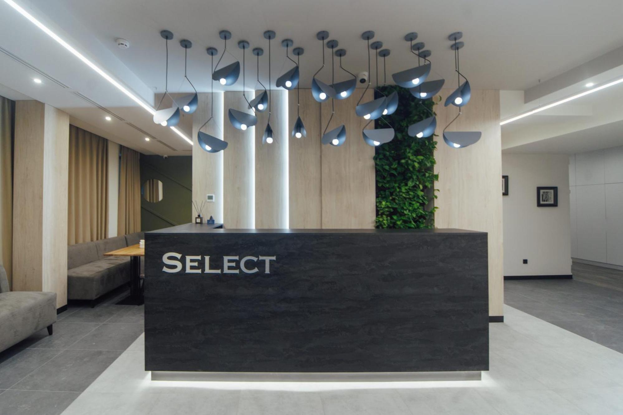 Select Hotel Lviv Buitenkant foto